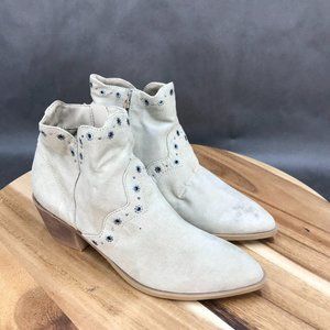 XOXO Beige Studded Zip Up Faux Suede Booties Boots Womens Size 6